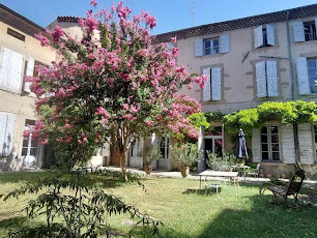 Propriété avec jardin