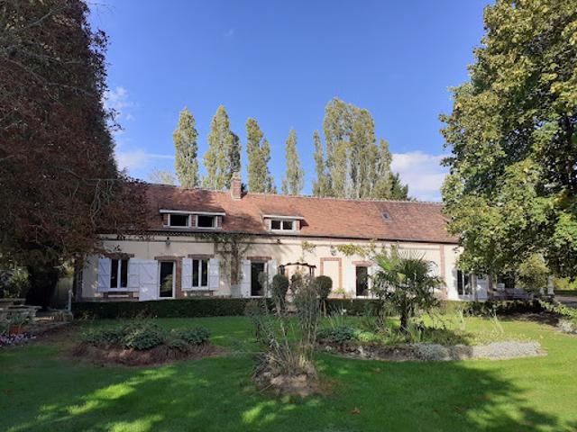 Propriété avec jardin