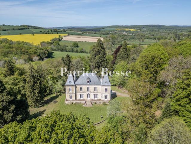 Propriété avec jardin