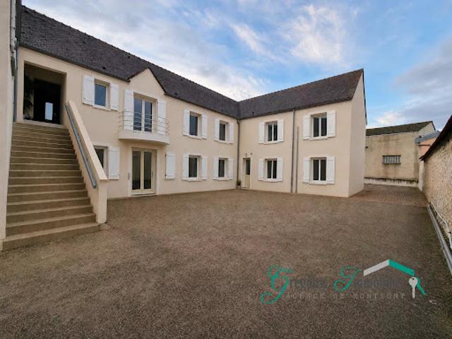 Propriété avec jardin