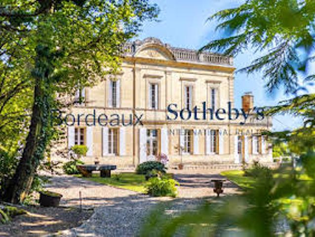 Propriété avec Jardin