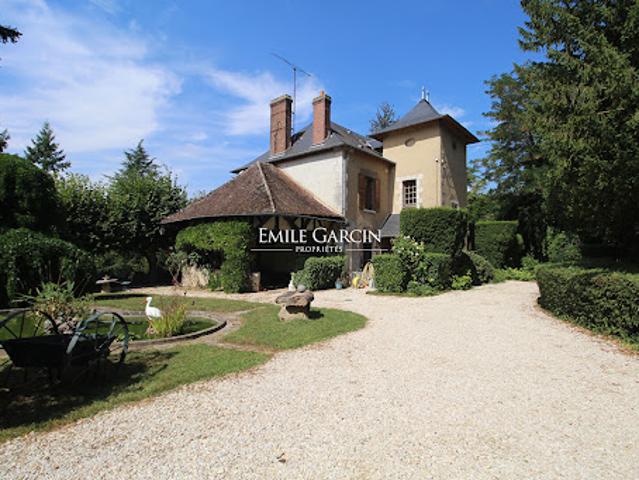 Propriété avec jardin