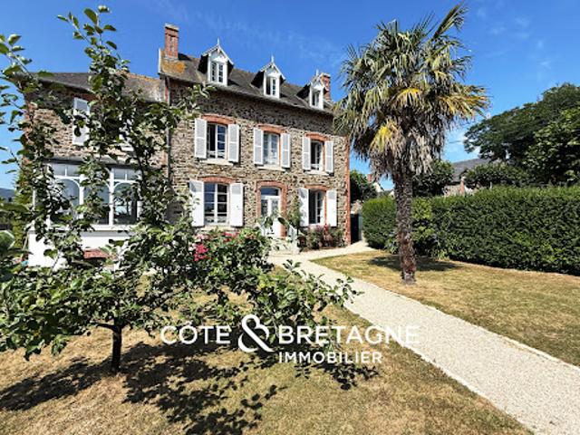 Propriété avec jardin