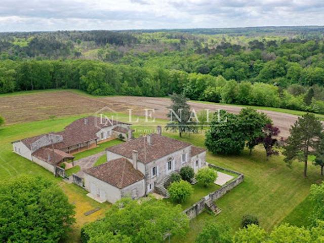 Propriété avec jardin