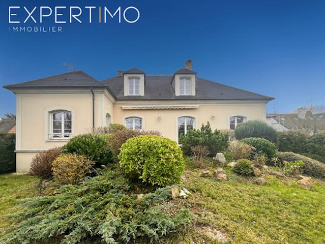 Propriété avec jardin
