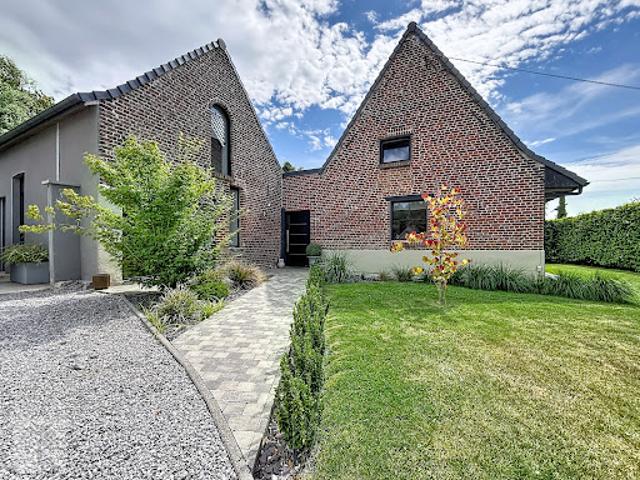 Propriété avec jardin