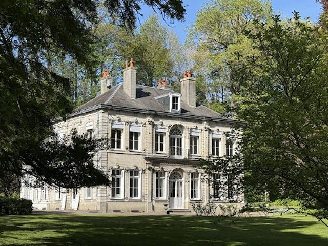 Propriété avec jardin