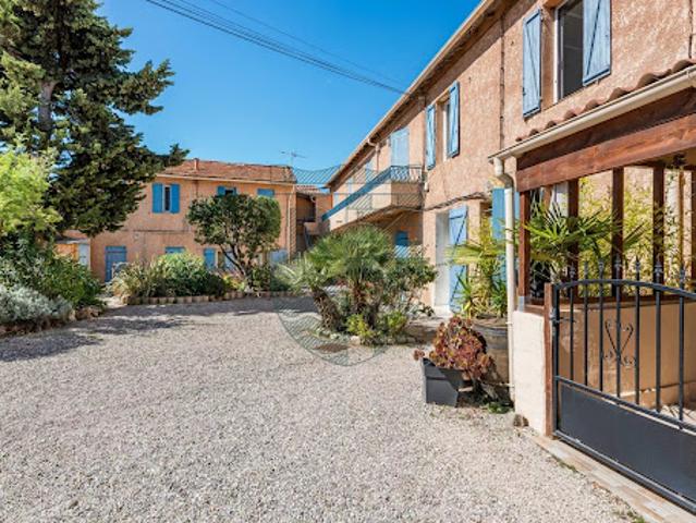 Propriété avec jardin