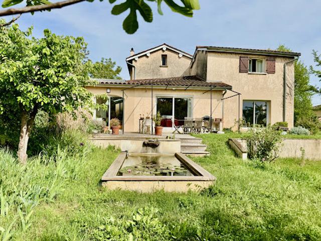 Propriété avec jardin