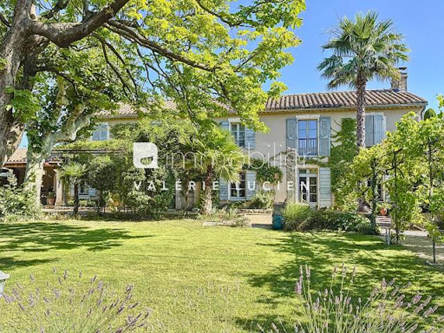 Propriété avec jardin