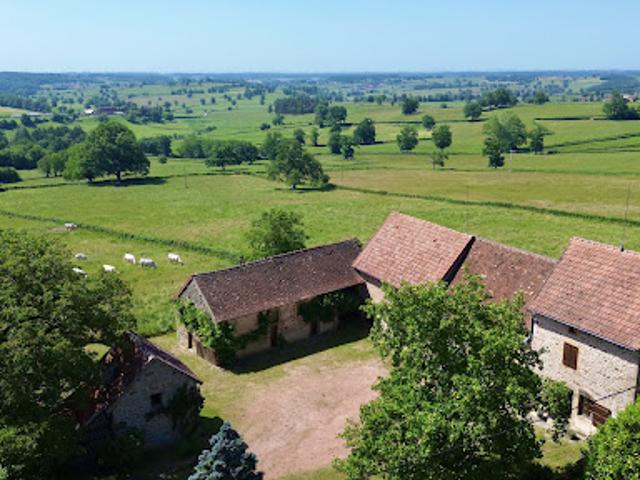Propriété avec jardin