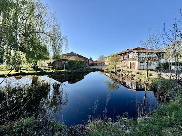 Propriété avec jardin