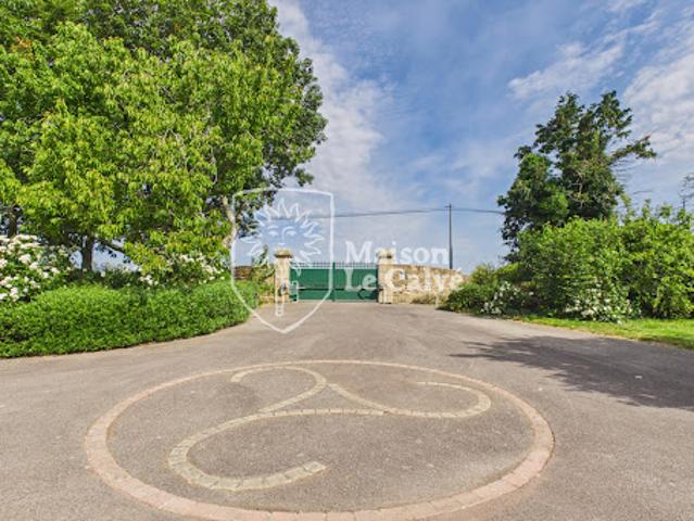 Propriété avec jardin