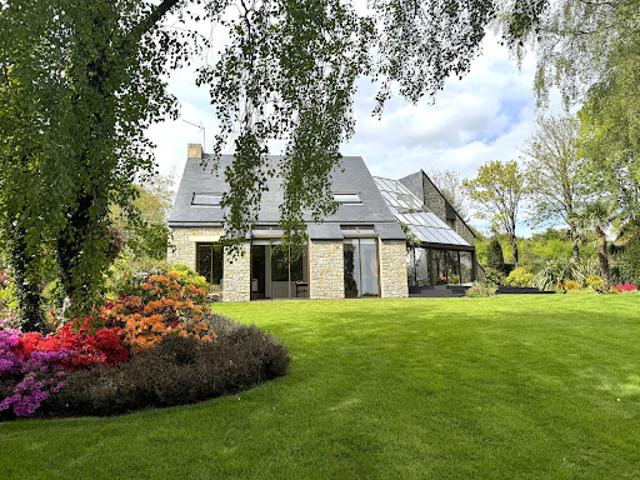 Propriété avec jardin
