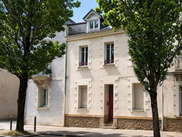 Propriété avec jardin