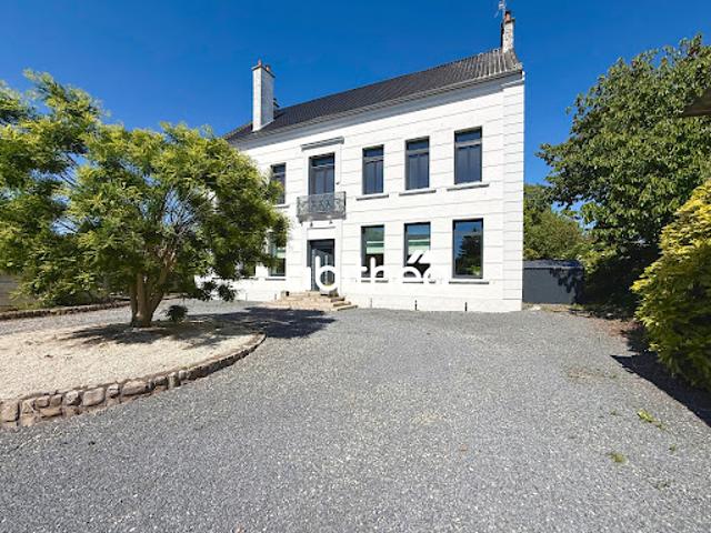 Propriété avec jardin