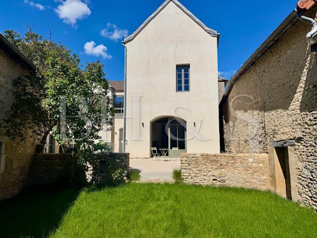 Propriété avec jardin
