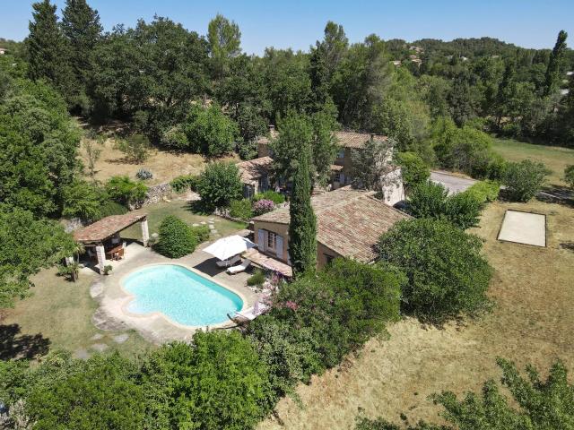 Propriété avec maison d'invités, piscine et parc 178m² Uzès