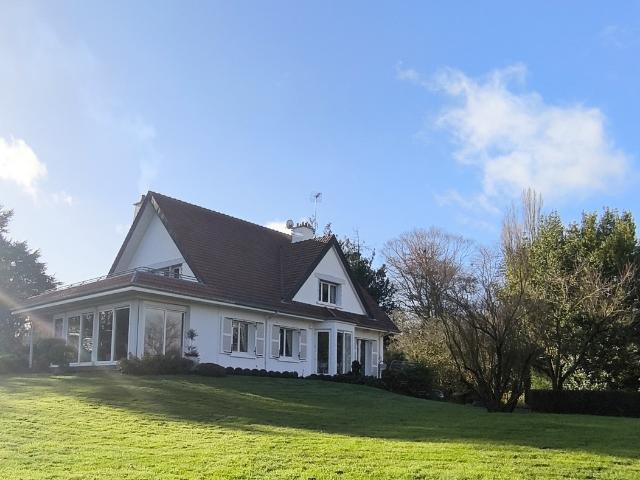 Propriété avec parc paysagé