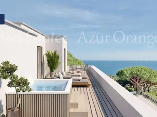 Propriété avec piscine et jardin