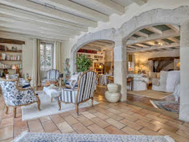 Propriété avec Piscine et Jardin
