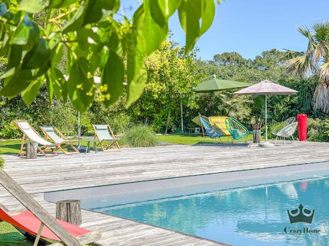 Propriété avec piscine et jardin