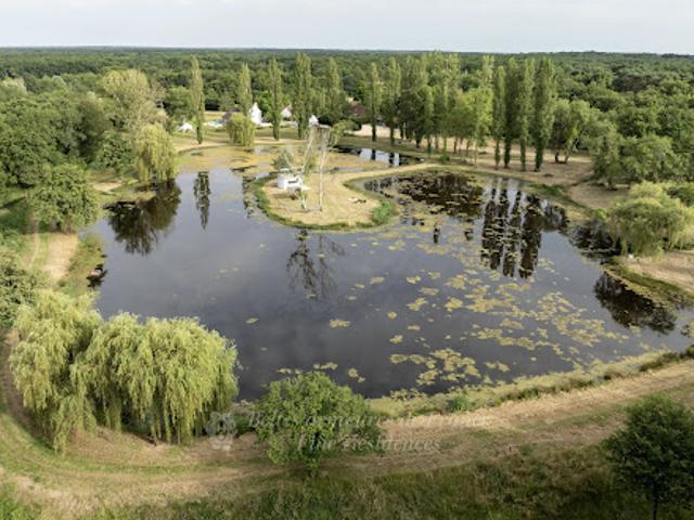 Propriété avec piscine