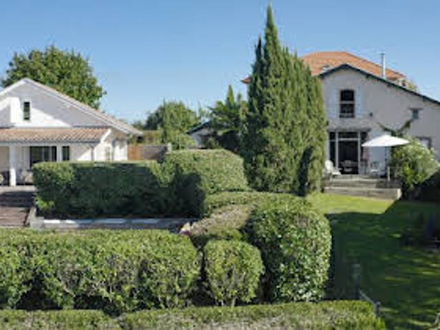 Propriété avec Piscine