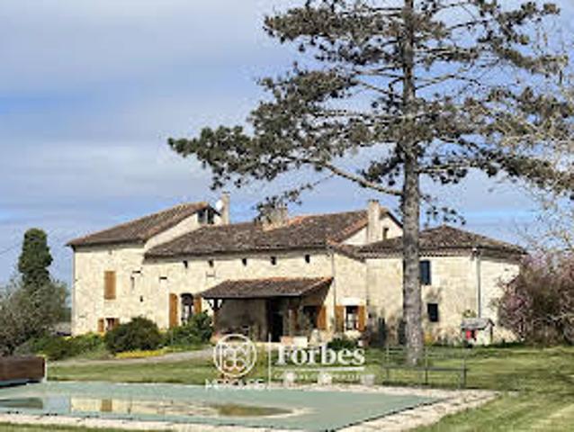 Propriété avec Piscine