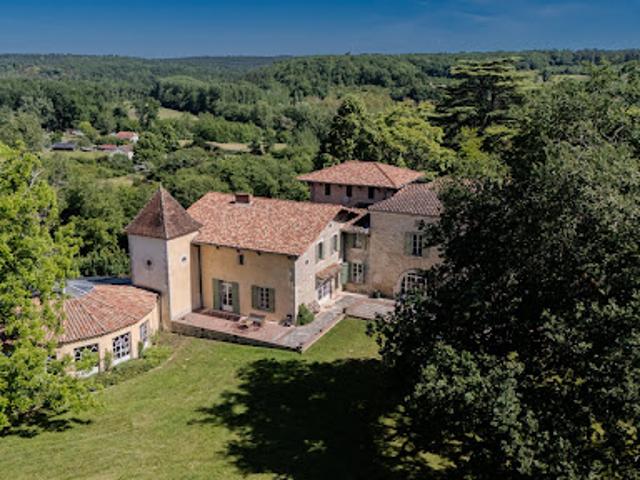 Propriété avec piscine