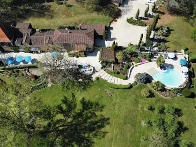 Propriété avec piscine
