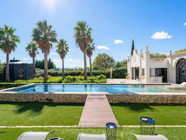 Propriété avec Piscine