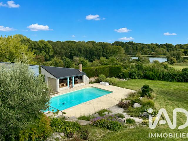 Propriété avec piscine