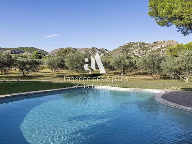 Propriété avec piscine