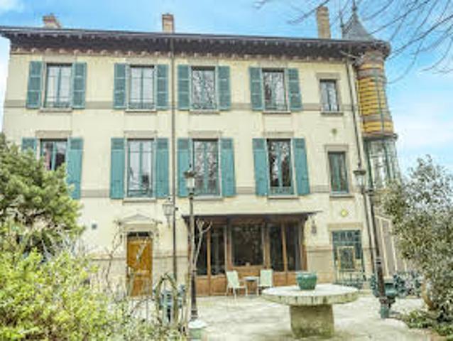 Propriété avec Piscine