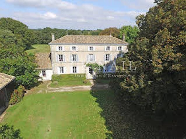 Propriété avec Piscine