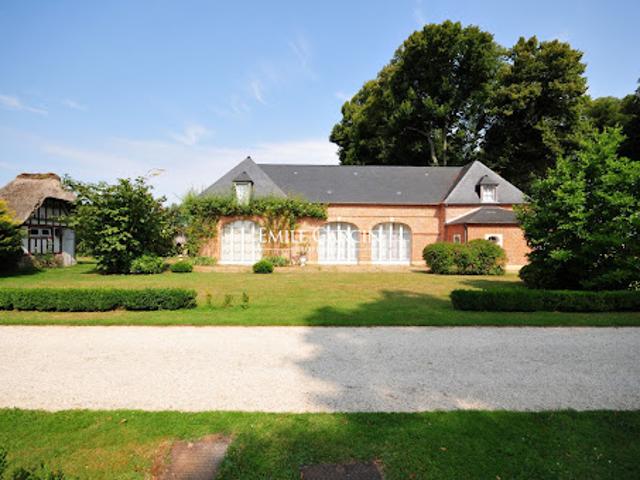 Propriété avec piscine