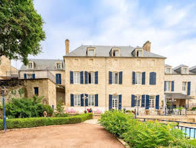 Propriété avec Piscine