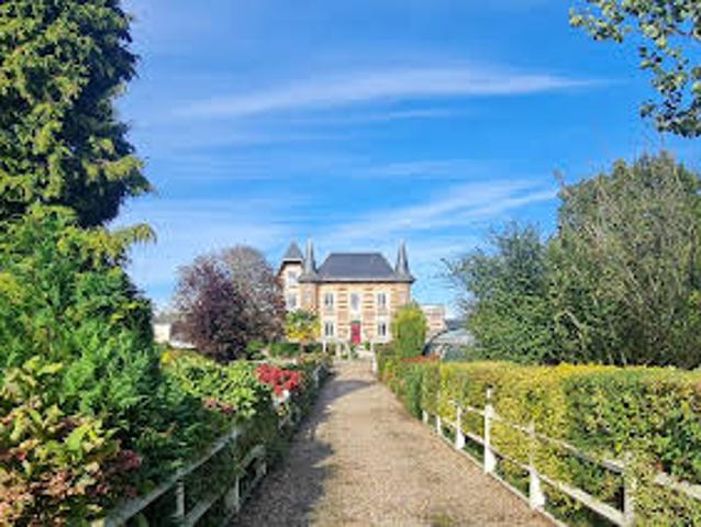 Propriété avec Piscine