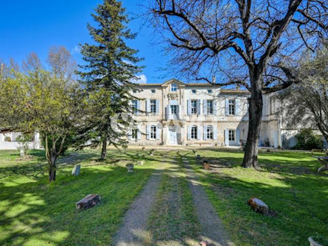 Propriété avec piscine