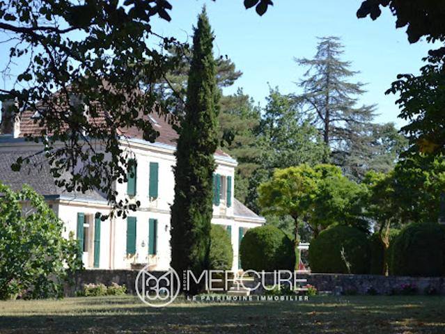 Propriété avec piscine