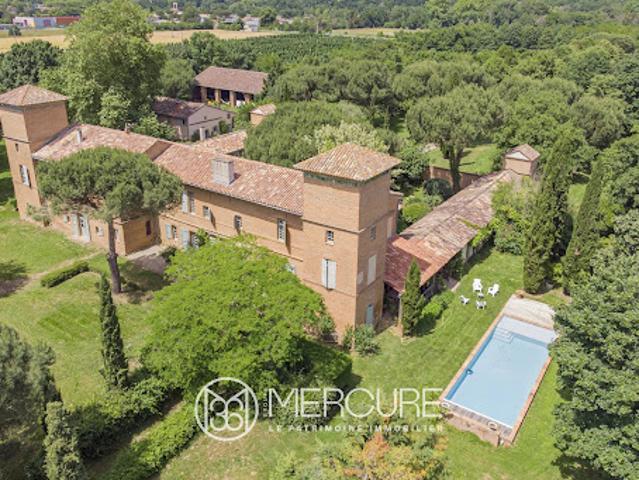 Propriété avec piscine