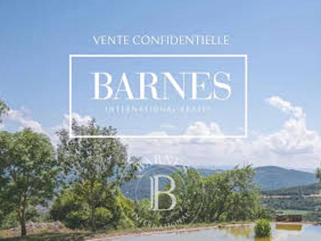 Propriété avec Piscine