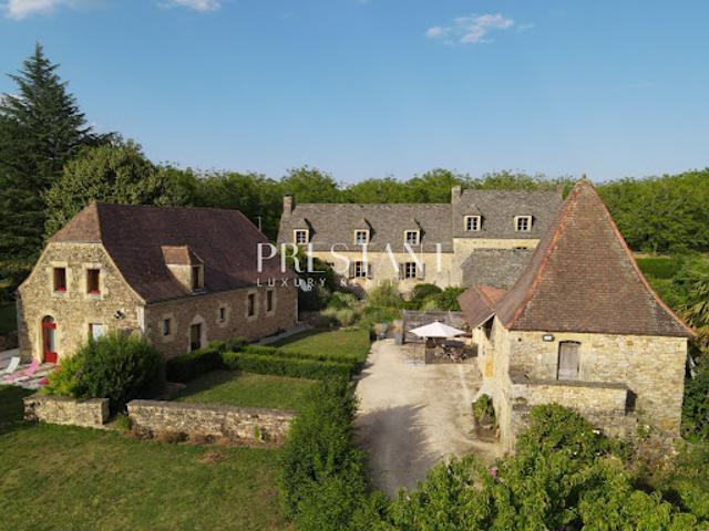 Propriété avec piscine