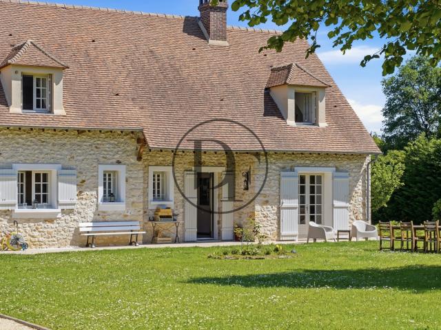 PROPRIETE BARBIZON 160M2