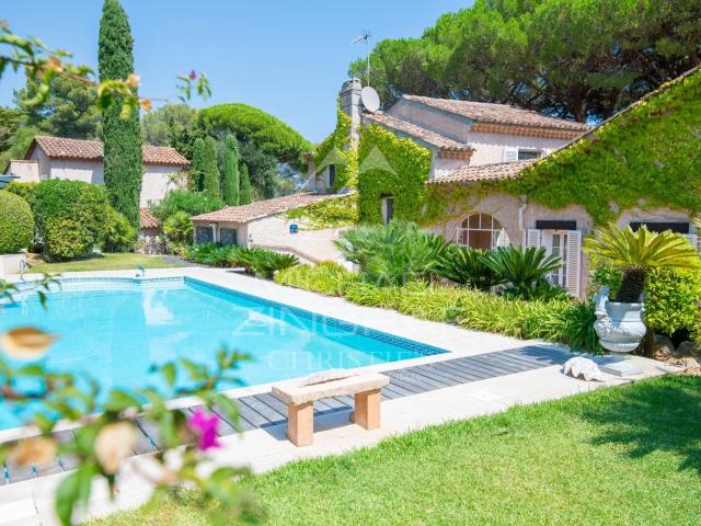 Propriété d’exception – Domaine privé de La Nartelle – Sainte Maxime