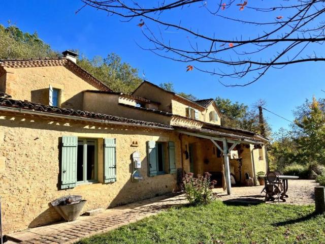 Propriété d’exception rénovée avec goût à deux pas de l’abbaye de Cadouin