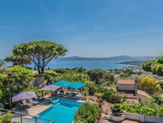 Propriété d'exception avec vue mer 220m² Sainte Maxime