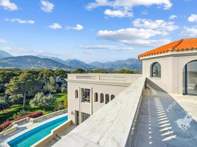 Propriété d'Exception avec vue mer, Montagne et Verdure Cap Martin