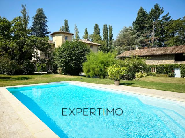 Propriété d'exception de 9 pièces